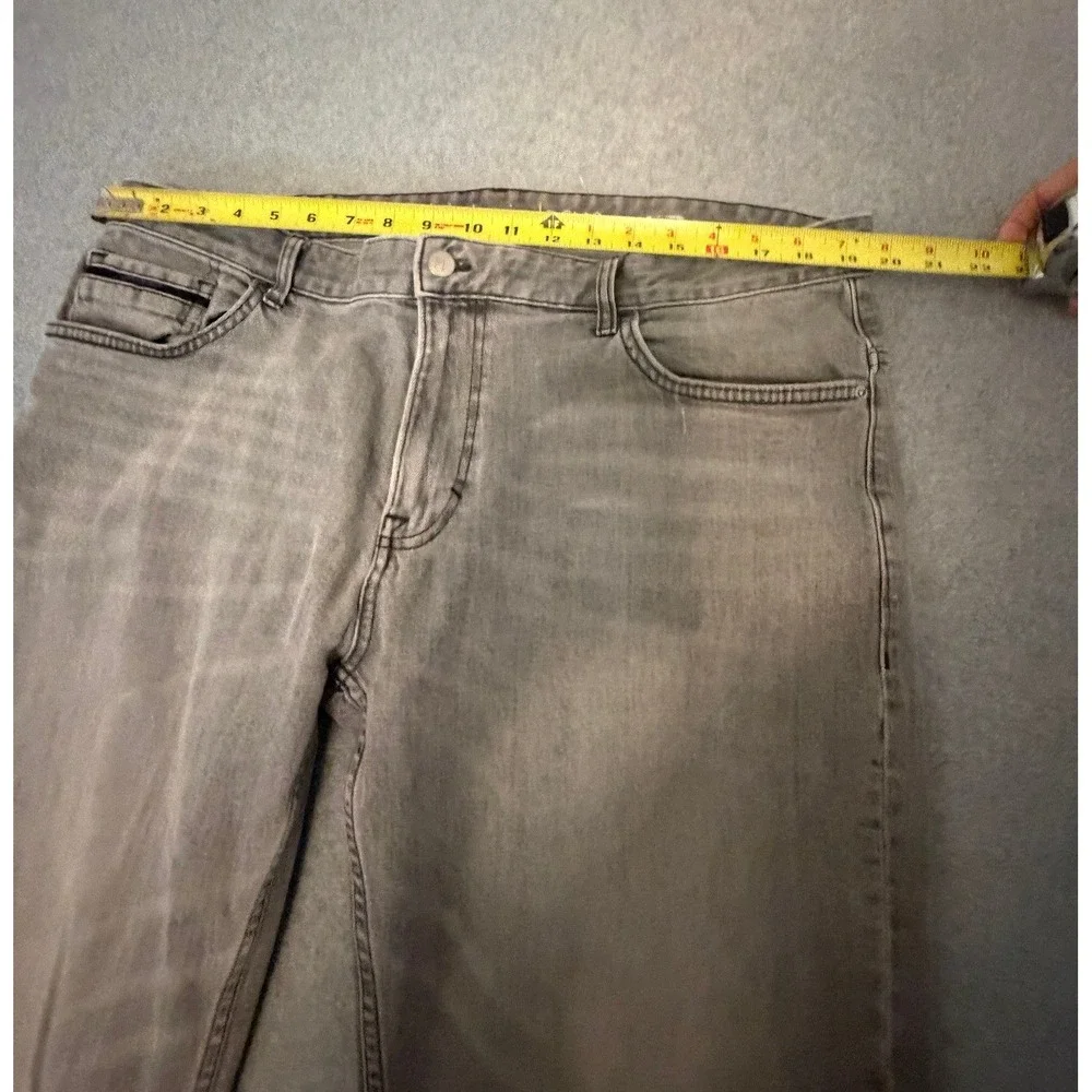 Calvin Klein Jeans Mens 38x30 Gray Straight Leg Denim Pants Faded Wash